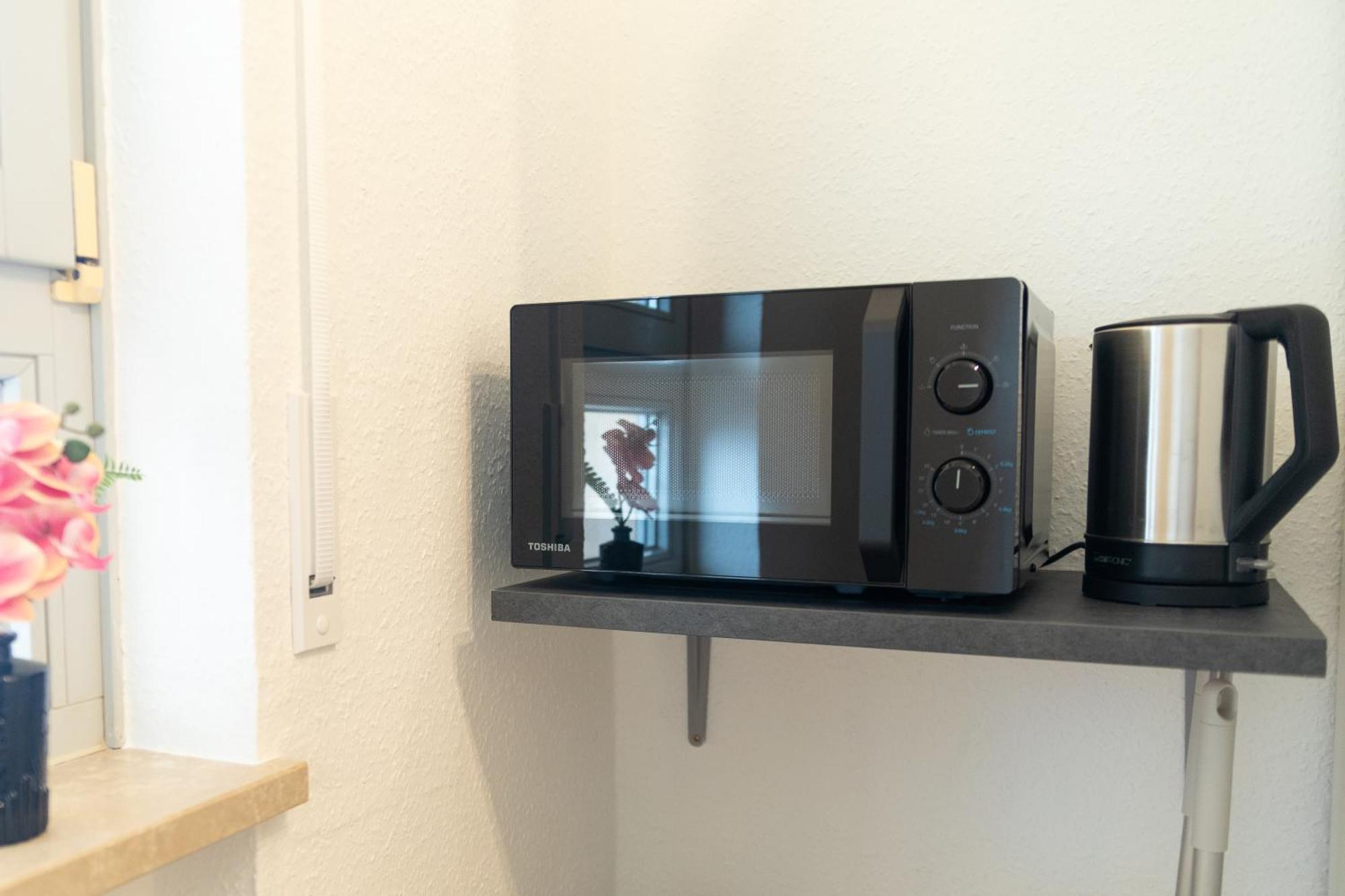 Home Shanti - Studio, Suedvorstadt, Balkon, Tv Leipzig Luaran gambar